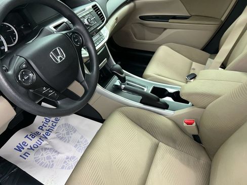 Used 2014 Honda Accord LX image 10