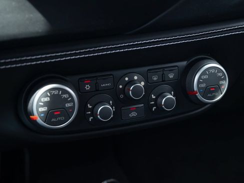 Used 2017 Ferrari 488 GTB RWD image 49