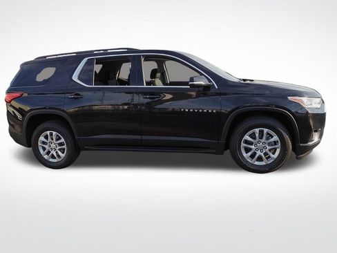 Certified 2020 Chevrolet Traverse LT FWD image 5