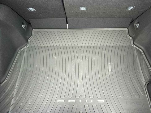 Used 2026 Toyota Prius LE image 18