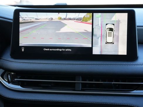 Certified 2025 INFINITI QX60 Luxe w/ Vision Package image 11