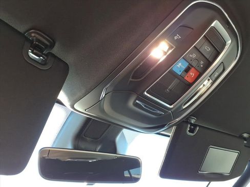 New 2025 Jeep Grand Cherokee Limited image 28