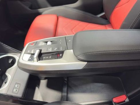 Used 2025 BMW X2 xDrive28i image 26