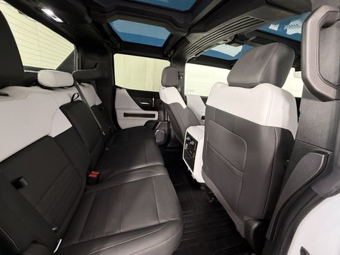 Used 2022 GMC Hummer EV Edition 1 w/ LPO, Illumination Package AWD/4WD image 15
