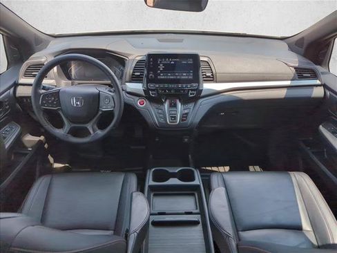 Certified 2023 Honda Odyssey Sport image 14