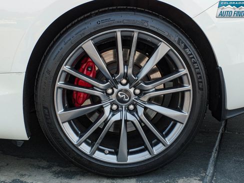 Used 2017 INFINITI Q60 Red Sport 400 AWD/4WD image 25