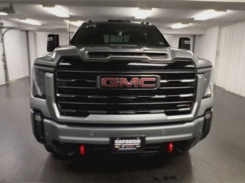 Certified 2024 GMC Sierra 2500 AT4 w/ Technology Package image 3