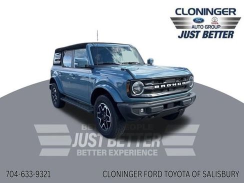Used 2023 Ford Bronco Outer Banks image 1