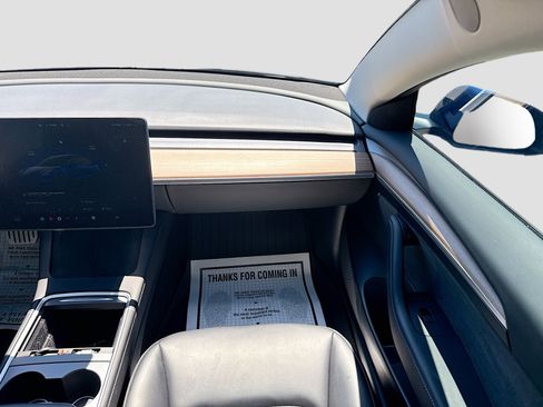 Used 2023 Tesla Model 3 Performance AWD/4WD image 18
