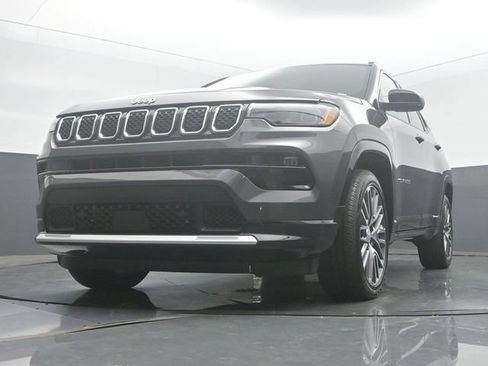 Used 2024 Jeep Compass Limited w/ Elite Group AWD/4WD image 42