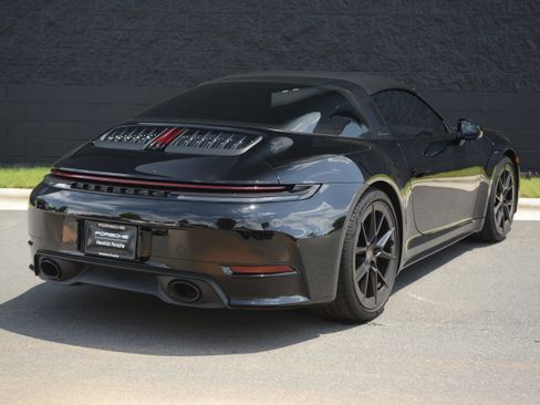 Certified 2026 Porsche 911 Targa 4S AWD/4WD image 7