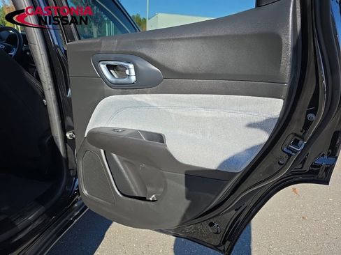 Used 2025 Jeep Compass Sport image 45