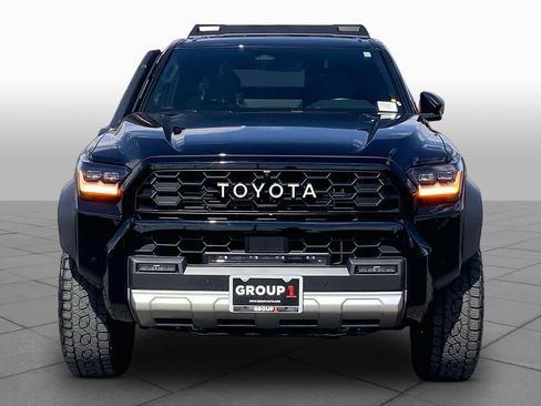 Certified 2025 Toyota 4Runner Trailhunter AWD/4WD image 4