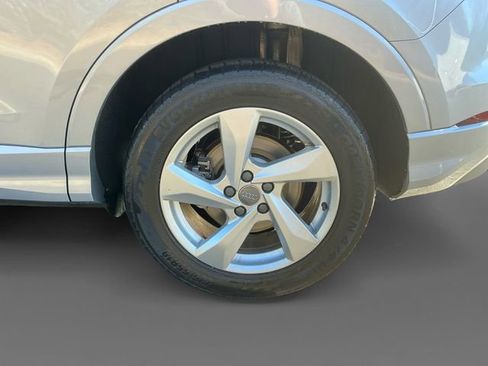 Used 2020 Audi Q3 2.0T Premium image 15