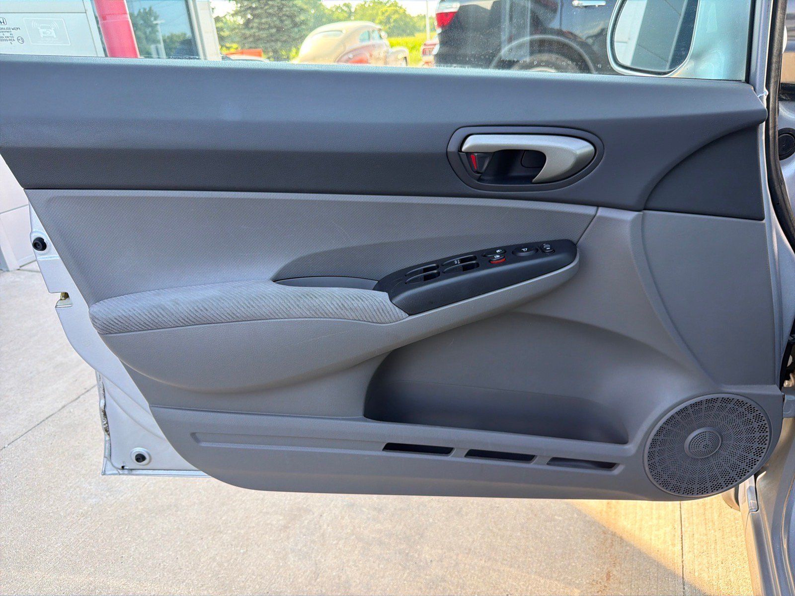Used 2010 Honda Civic LX image 10