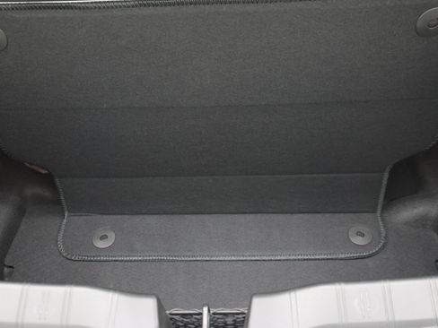 Used 2018 Chevrolet Camaro ZL1 RWD image 29