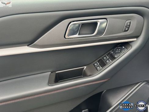 Used 2025 Ford Explorer ST-Line w/ ST-Line Street Pack image 22