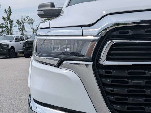 Used 2025 RAM 1500 Big Horn AWD/4WD image 9