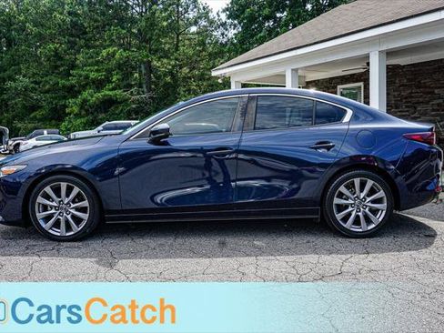Used 2019 MAZDA MAZDA3 Sedan FWD image 8