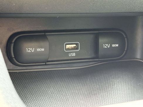 Used 2022 Kia Forte LXS FWD image 27