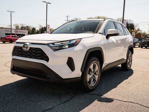 Certified 2024 Toyota RAV4 XLE image 3