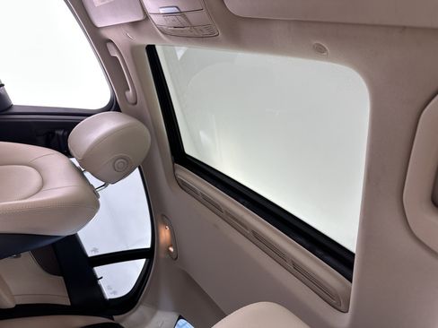 Certified 2020 Mercedes-Benz C 300 4MATIC Sedan image 18