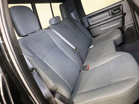 Used 2022 RAM 3500 Tradesman RWD image 28