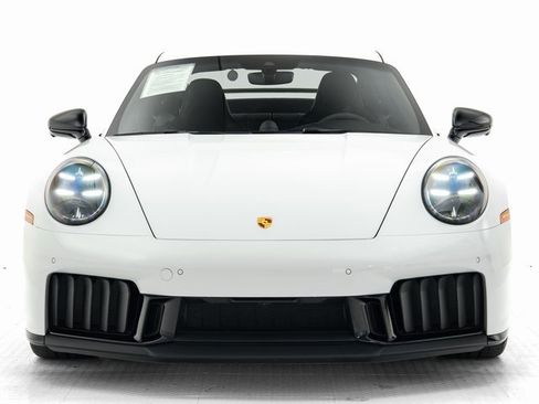 Certified 2025 Porsche 911 Carrera GTS image 31