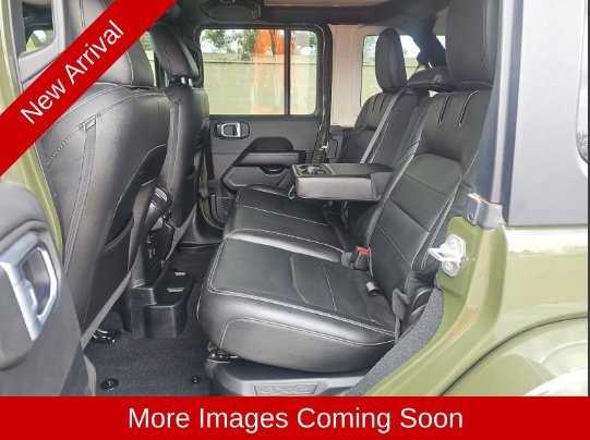 Used 2021 Jeep Wrangler Unlimited Sahara w/ Cold Weather Group AWD/4WD image 15