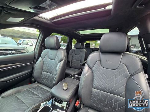 Used 2023 Kia Telluride SX Prestige X-Pro AWD/4WD image 32