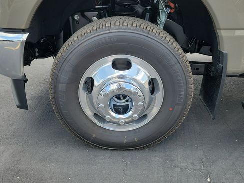 New 2026 Ford F350 King Ranch AWD/4WD image 6