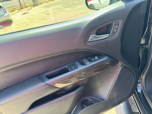 Used 2020 GMC Canyon SLE w/ Trailering Package RWD image 11