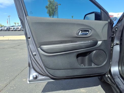 Used 2021 Honda HR-V LX image 20