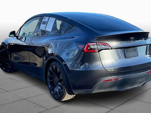 Used 2024 Tesla Model Y Performance image 11