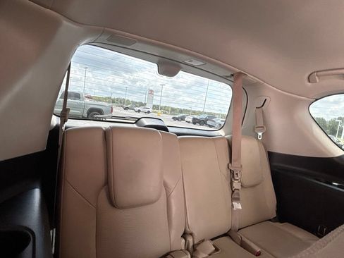Used 2019 Nissan Armada Platinum w/ Captain's Chairs Package RWD image 31