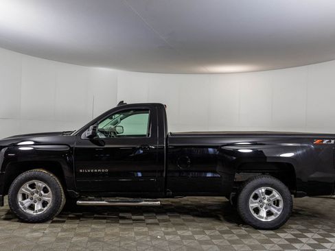 Used 2018 Chevrolet Silverado 1500 LT w/ LT Convenience Package image 29