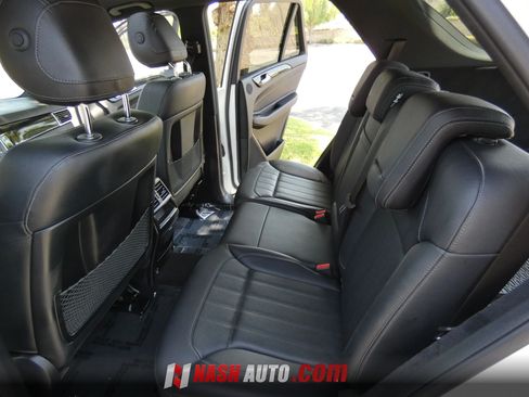 Used 2018 Mercedes-Benz GLE 350 4MATIC image 35