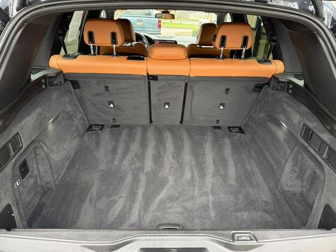 Used 2019 BMW X5 xDrive40i w/ M Sport Package image 27