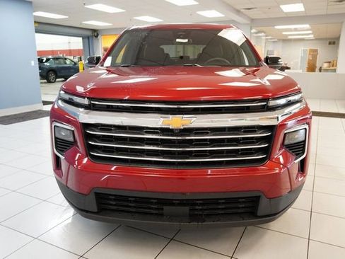 New 2025 Chevrolet Traverse LT w/ Driver Confidence Package image 11