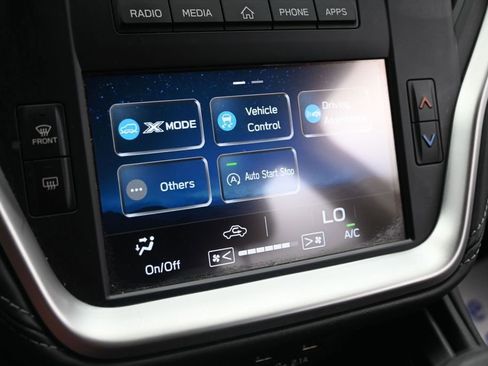 Used 2020 Subaru Outback AWD/4WD image 16