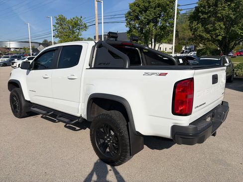 Used 2021 Chevrolet Colorado ZR2 w/ ZR2 Dusk Special Edition image 2