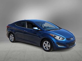 Used 2014 Hyundai Elantra SE video 2