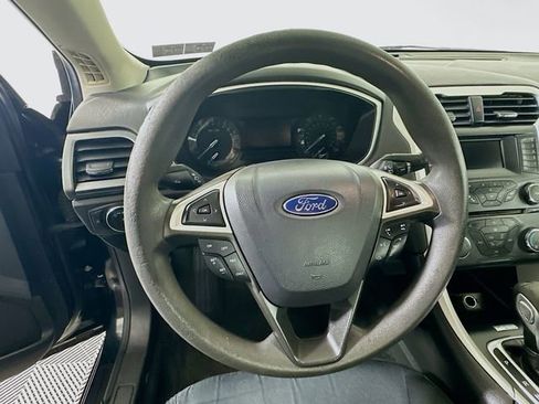 Used 2014 Ford Fusion SE image 12