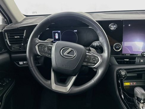 Used 2025 Lexus NX 250 FWD w/ Cold Area Package image 18