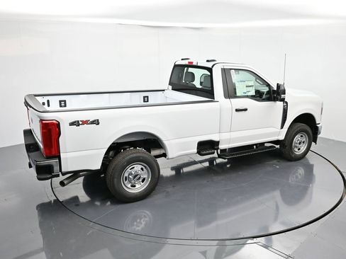 New 2026 Ford F250 XL w/ XL Chrome Package image 26
