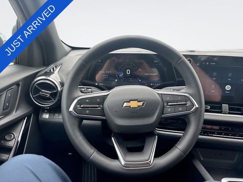 New 2026 Chevrolet Equinox LT FWD image 14