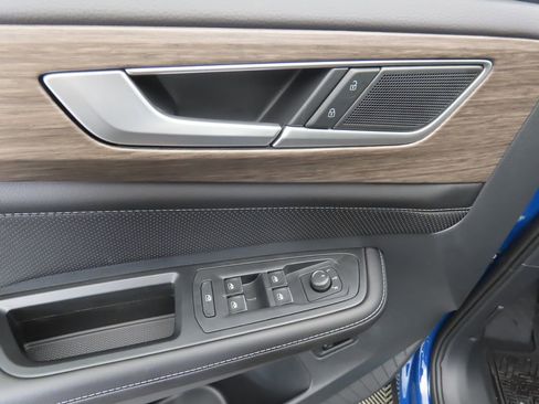 New 2026 Volkswagen Atlas SEL image 23