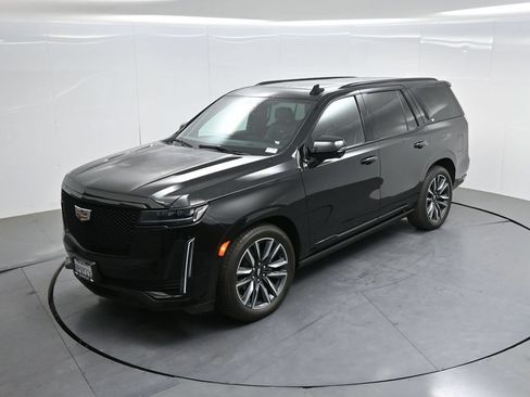 Used 2024 Cadillac Escalade Sport w/ Touring Package AWD/4WD image 55