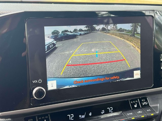 Certified 2025 Toyota Camry SE w/ Convenience Package FWD image 34