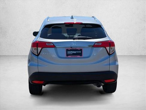 Used 2019 Honda HR-V EX image 7